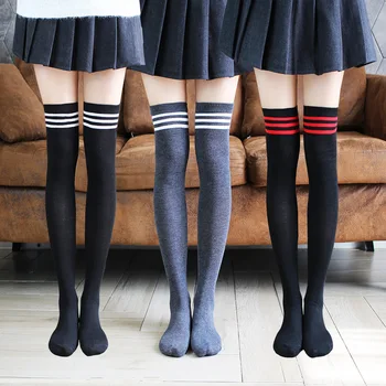 2022 Nový Rok Koleno Ponožky Pančuchy Twisted Pletenie Dva Bary Zvislé Tyče Umiestnené Japonskej High-Tube Dlhé Ponožky Ženy